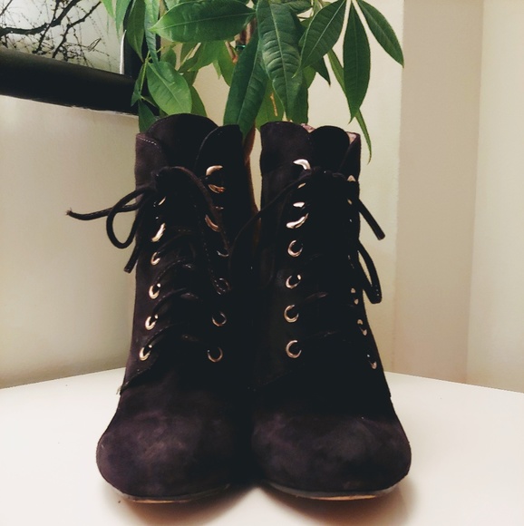 Reiss laced up suade ankle boots. - Picture 4 of 5